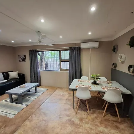 Rhino Cottage Marloth Park Buitenkant foto